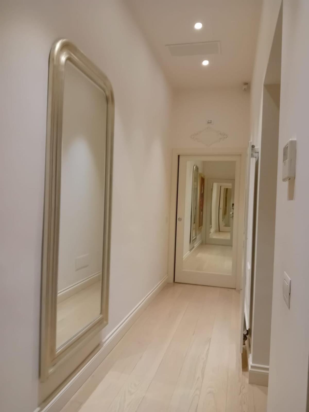 Bari Downtown Luxury Apartment エクステリア 写真