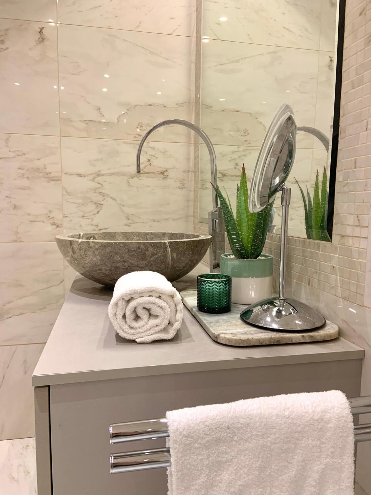Bari Downtown Luxury Apartment エクステリア 写真